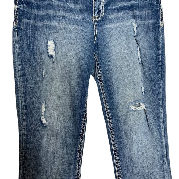 Maurices Distressed Jeans Embordered Denim Pants Woman's Size 13/14 Short - Picture 3 of 8